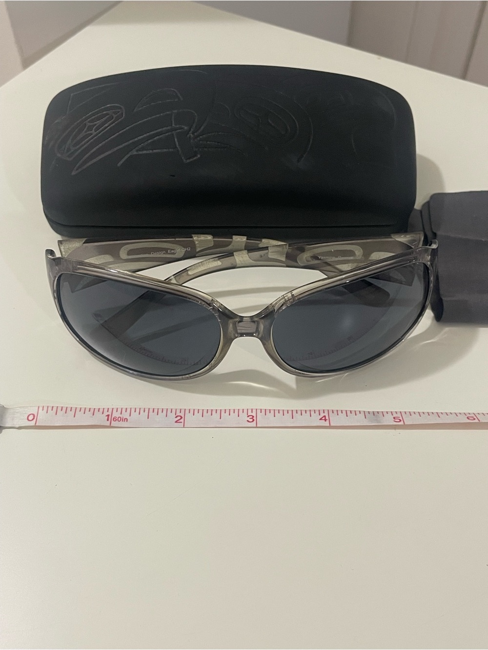 AYA Yasmine Sunglasses in Raven Grey